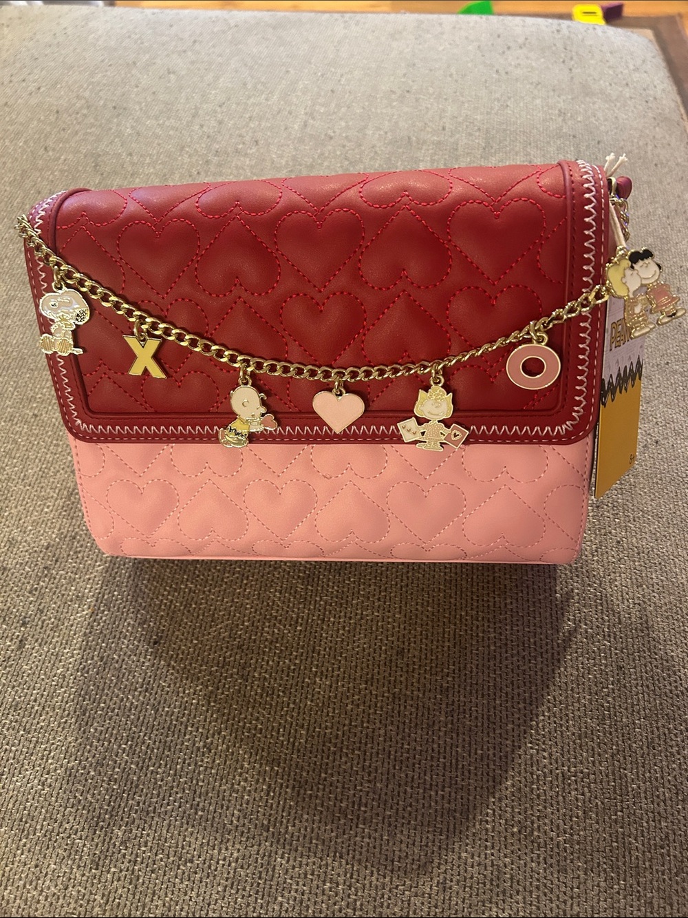 NWT Loungefly Peanuts Hearts Crossbody Bag